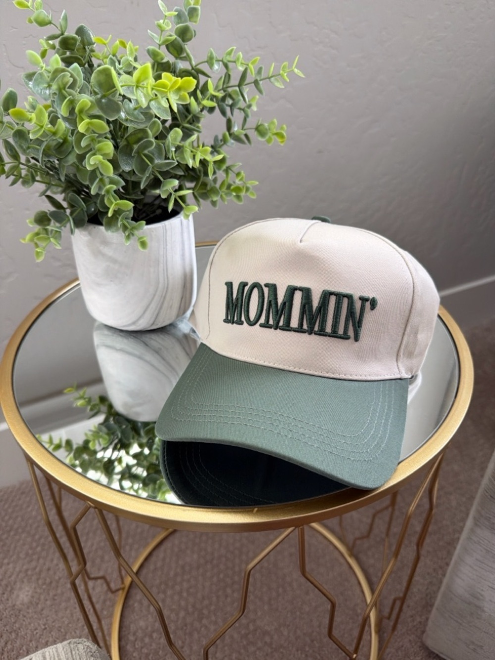 Mommin’ Embroidered Baseball Cap Green Cream Adjustable Hat Gift for Mom
